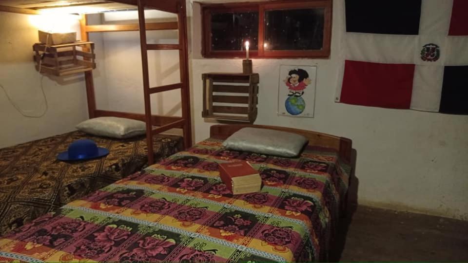 Eco Albergue Azul Куиспес Экстерьер фото